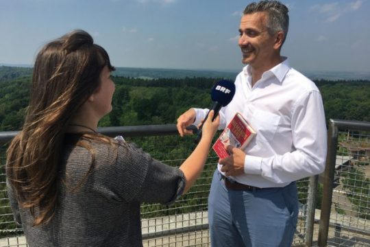 Philip Dröge im Gespräch mit Anne Kelleter (Foto: Bernd Kartheuser, BRF)