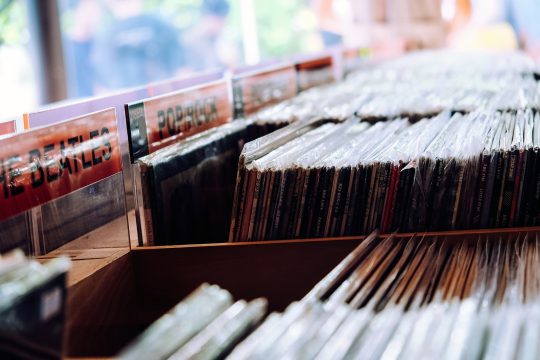 Vinyl-Schallplatten im Plattenladen