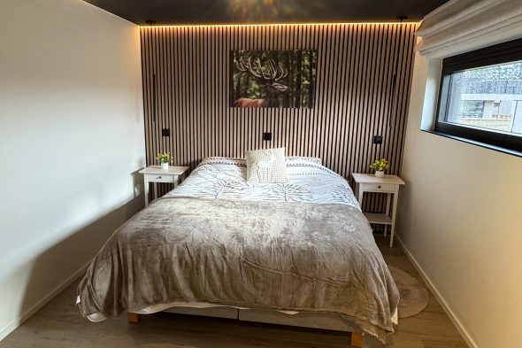 Schlafzimmer im Chalet im Nature Lake Village in Wirtzfeld, Nähe Bütgenbacher See