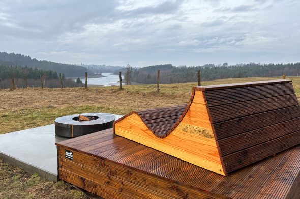 Vom Nature Lake Village in Wirtzfeld hat man einen Blick auf den Bütgenbacher See